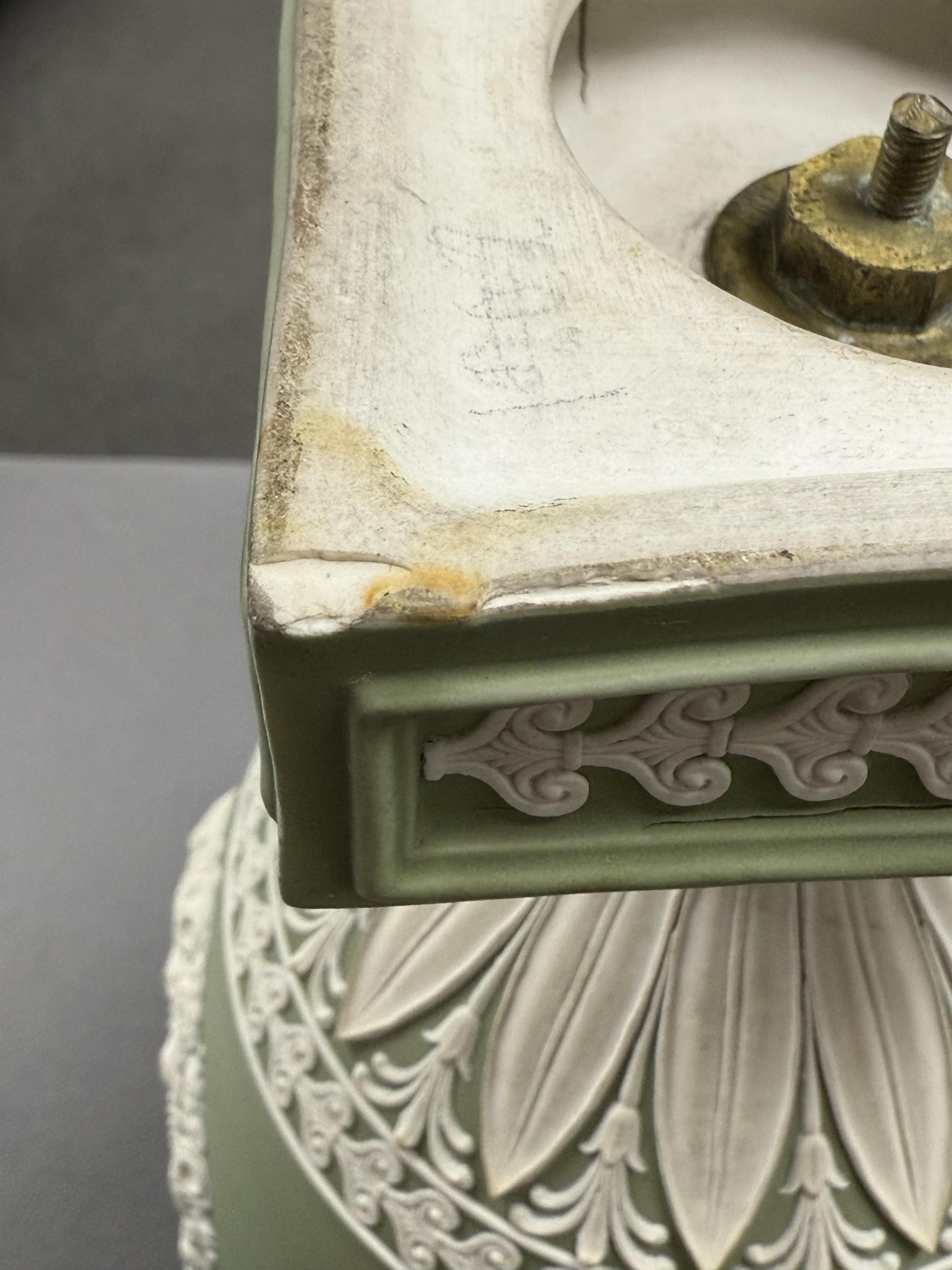 A Wedgwood green jasperware covered pot pourri urn, early 19th century